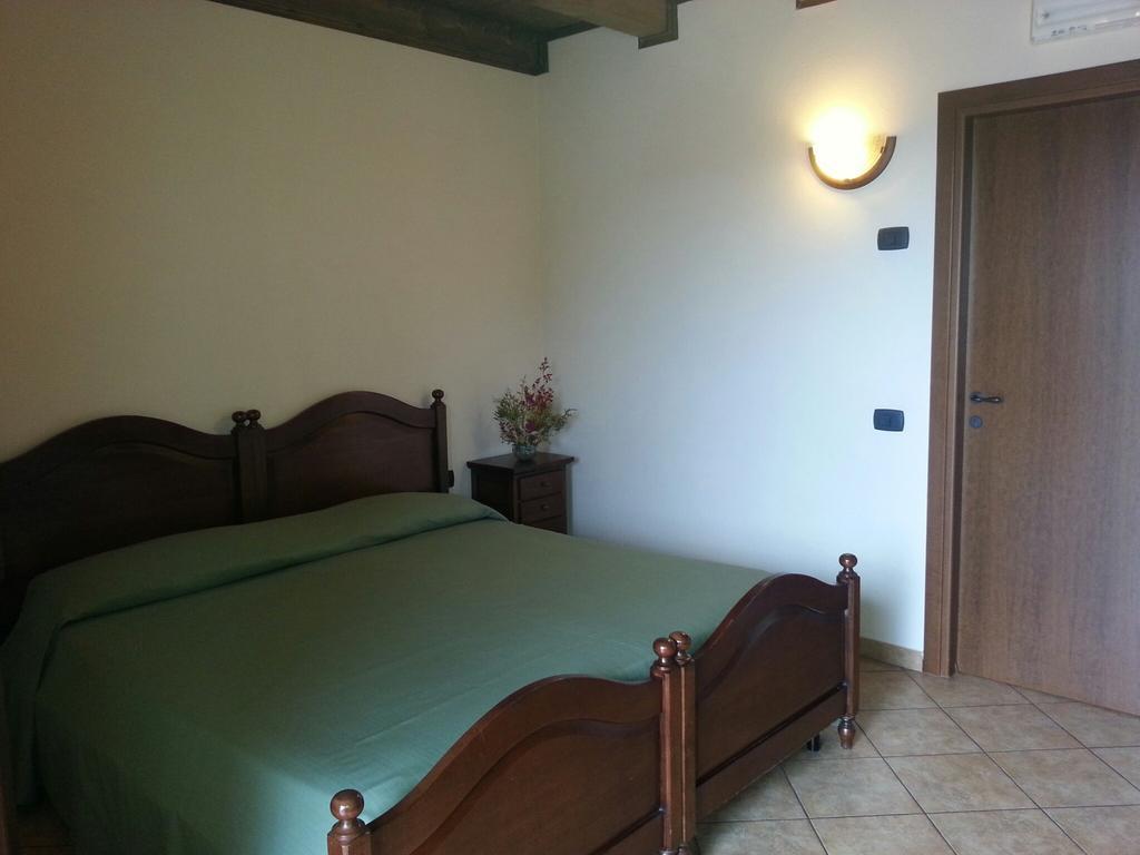Agriturismo Cascina Del Peso Leinì Cameră foto